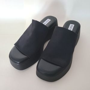 Steve Madden Black Slinky30 Platform Sandals